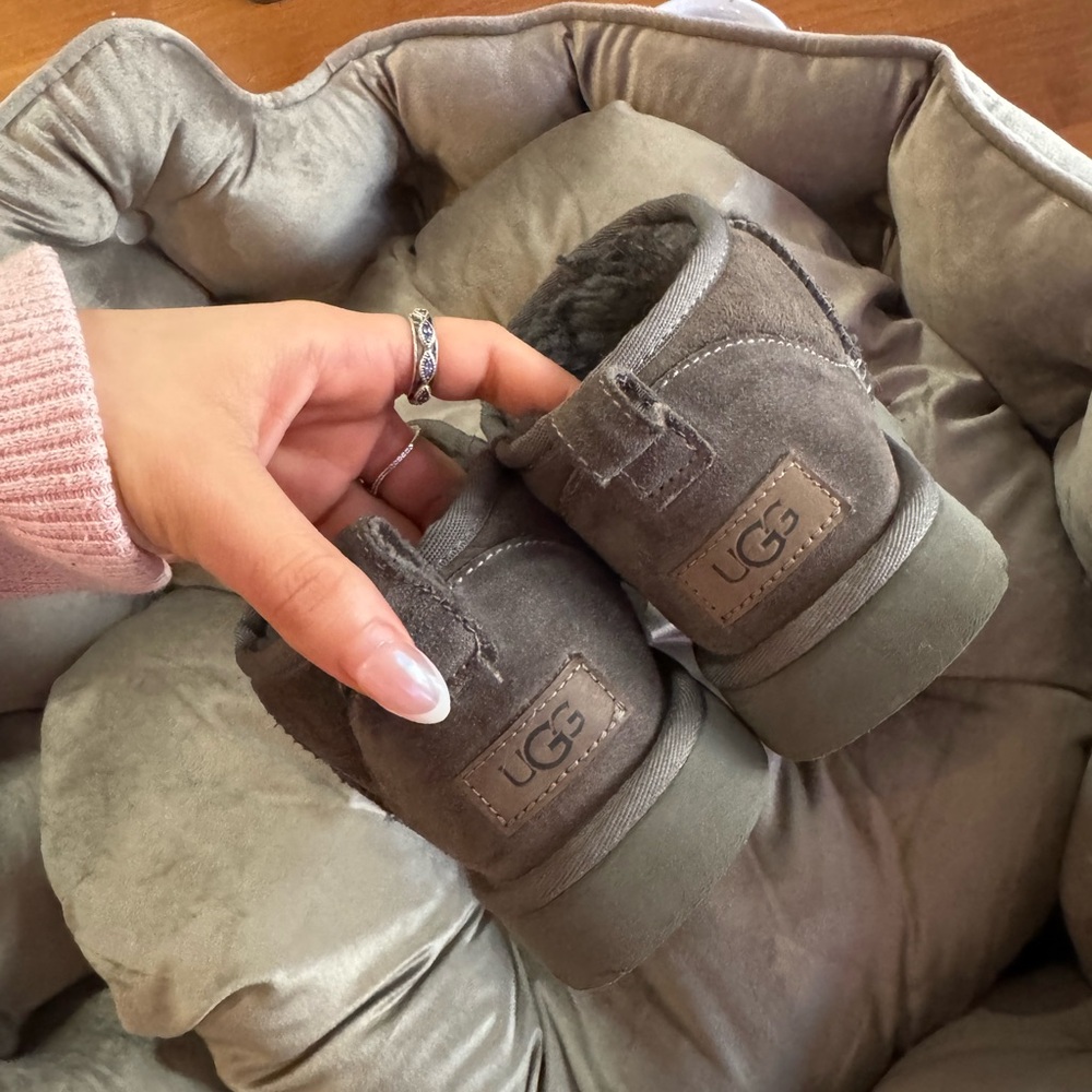 Ultra-mini classic short grey Uggs